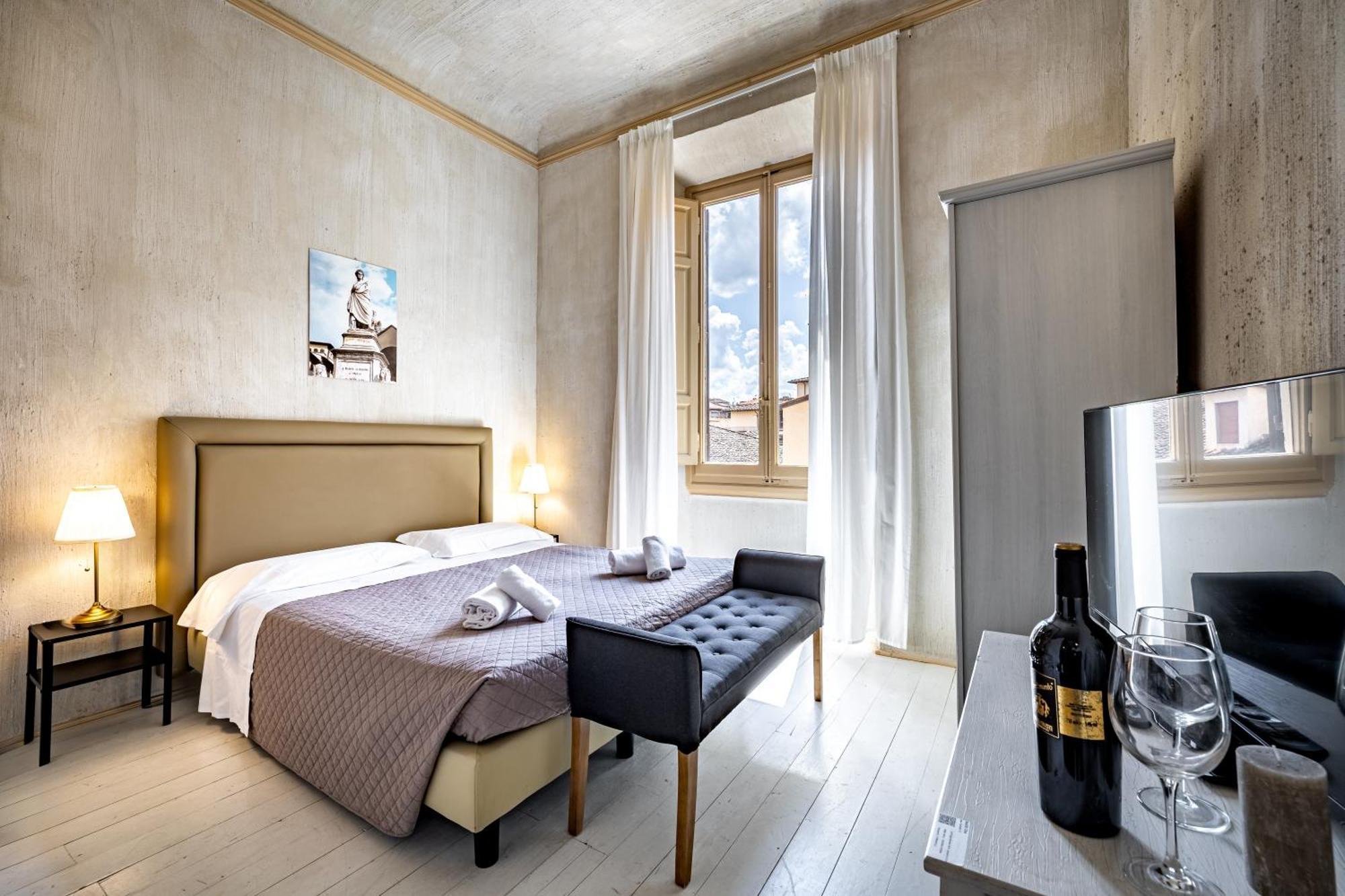 La Loggia Del Porcellino Hotel Florence Exterior photo